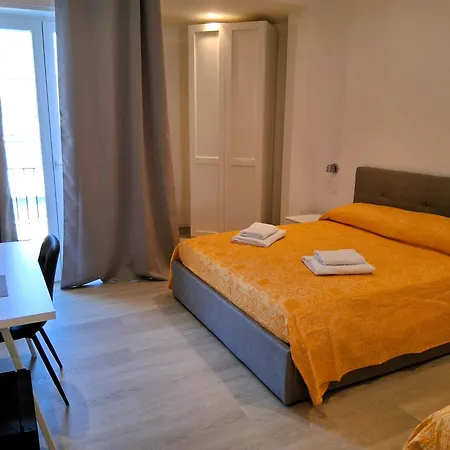 Virgy White Vendégház 4*