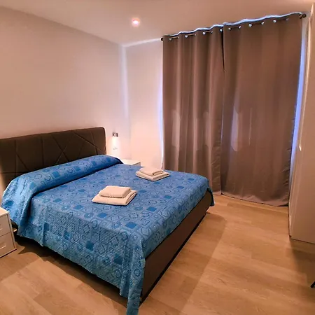 Virgy White Vendégház Bari